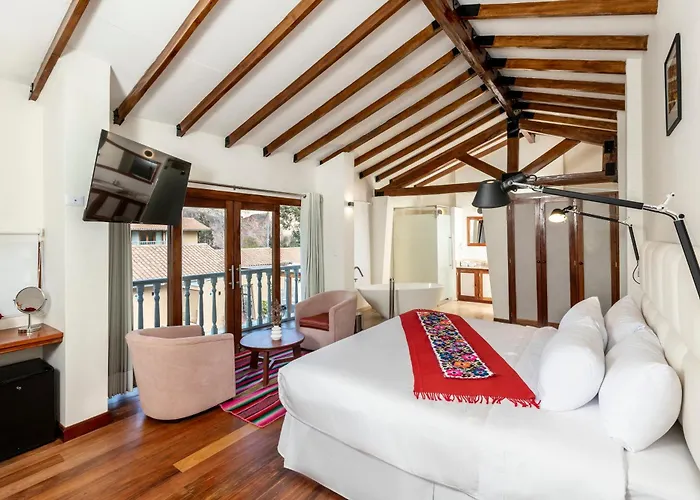 Casa Eva Boutique Hotel 4*